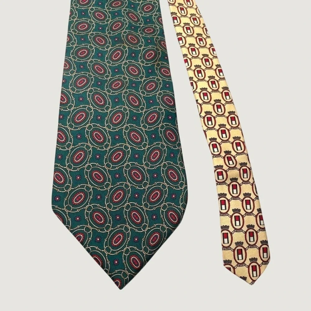 Tommy Hilfiger Mens Green Geometric Medallion Silk Tie Made in USA Italian Silk